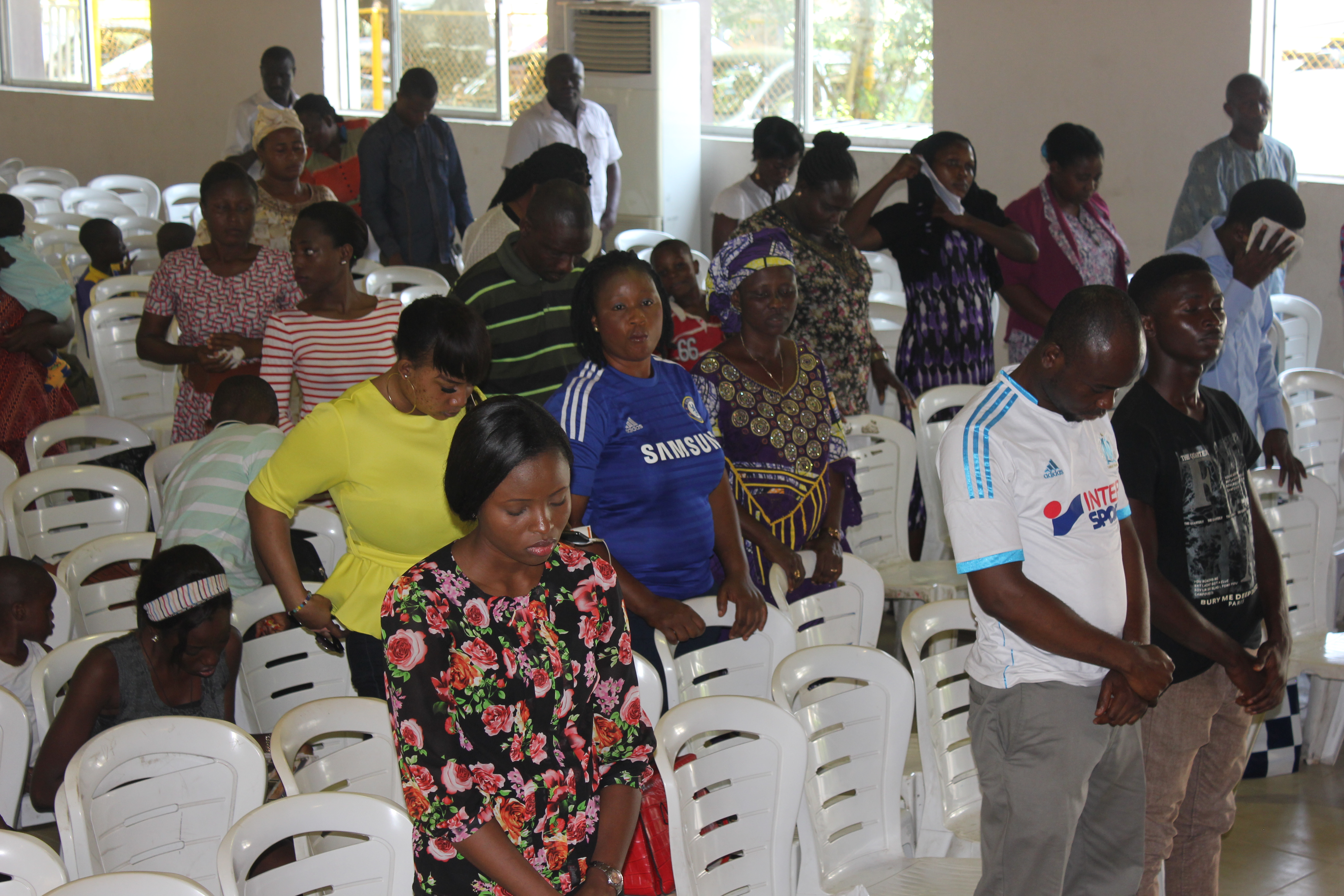 Cross section of participants at the occasion!